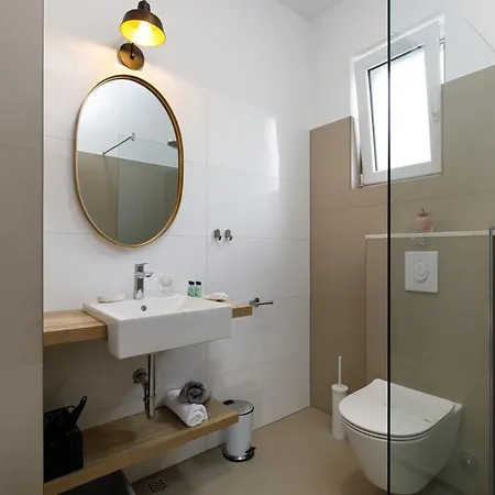 Residence Viskovic Tučepi Esterno foto