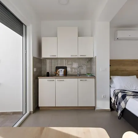 Residence Viskovic Tučepi Esterno foto