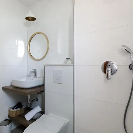 Residence Viskovic Tučepi Esterno foto
