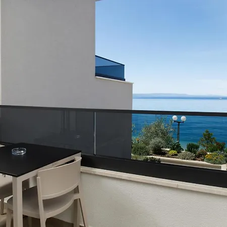 Residence Viskovic Tučepi Esterno foto