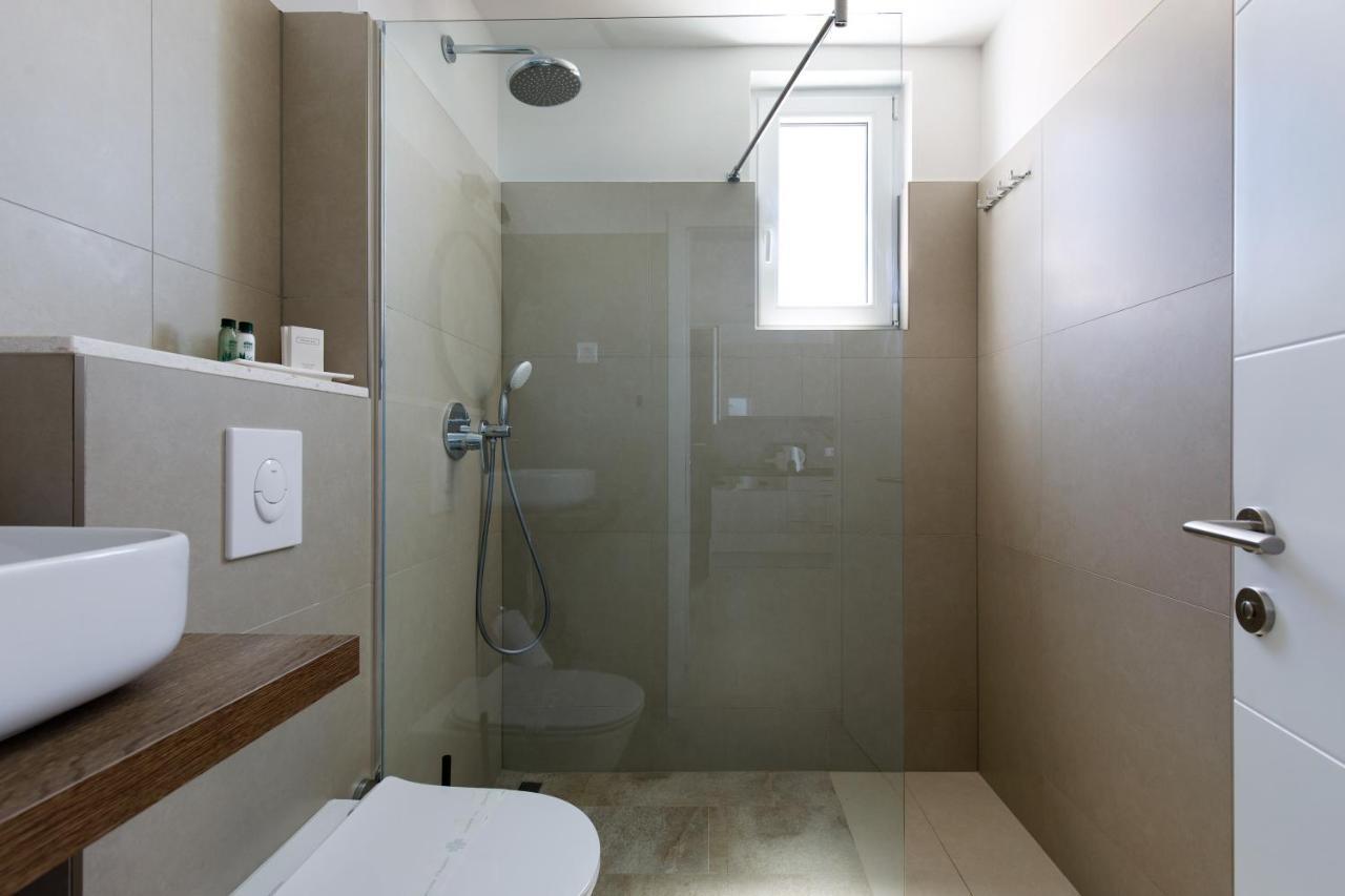 Residence Viskovic Apartment Tucepi